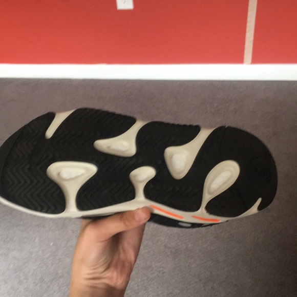 Adidas Yeezy boost 700 wave runner - Picture 4 of 6